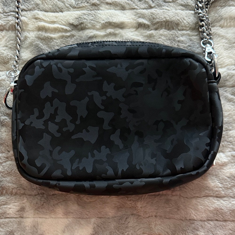 GSUWOO So Real Black and Pink Shoulder Bag Crossbody - Picture 4 of 6